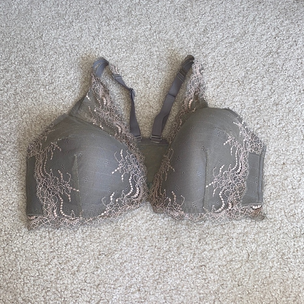 Spanx Front Close Plunge Bra